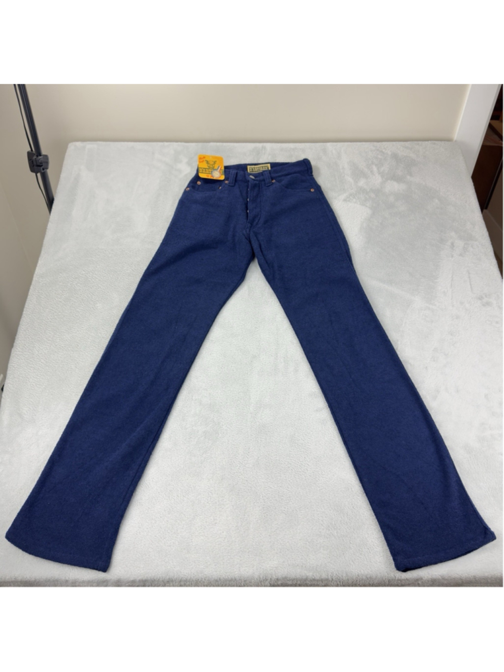 Studio D'Artisan NWT Men's Size 28 W X 33 L 100% Polyester Button Fly Jeans